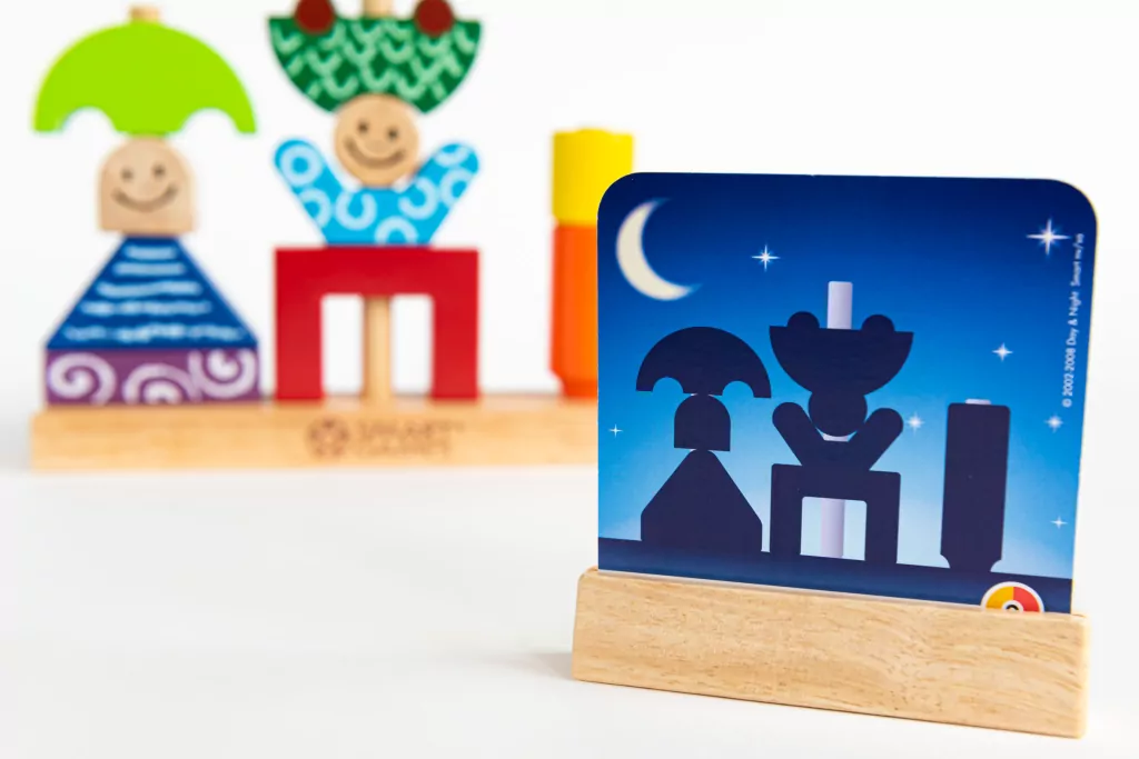 Smart Games. Day & Night (ENG) - tantis.pl