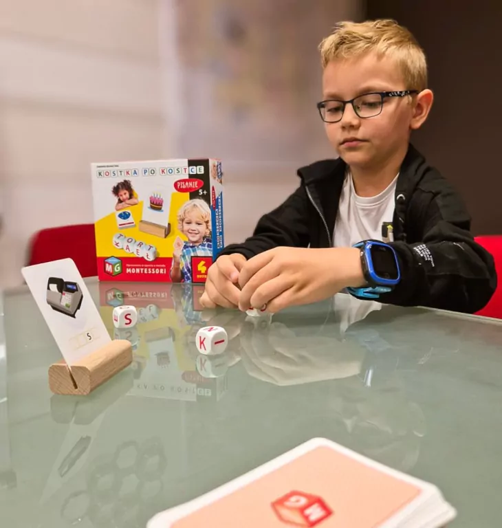 Kostka po kostce. Pisanie. Zabawka edukacyjna Montesori - tantis.pl