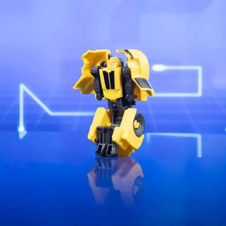 Figurka Transformers Earthspark. Bumblebee - tantis.pl