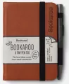 Bookaroo Notatnik A7 z długopisem - brązowy - tantis.pl