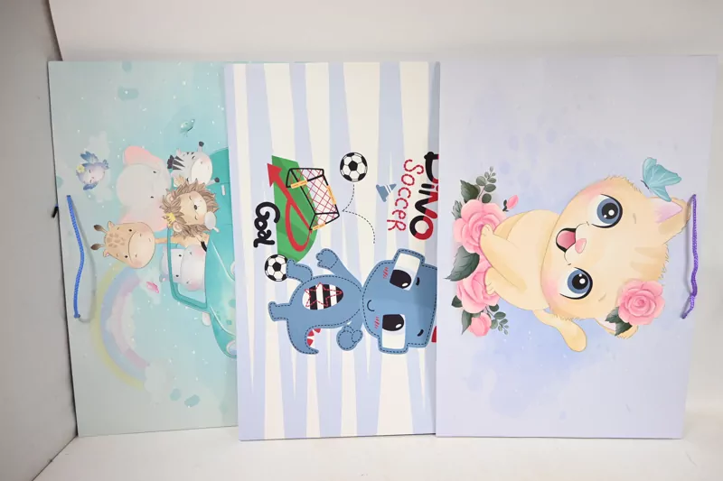 Torebka ozdobna prezentowa 30x42x20cm szerokie dno, mix 1 sztuka - tantis.pl