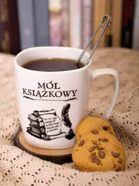Kubek. Mól książkowy - tantis.pl