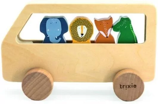 Drewniany autobus dla zwierząt