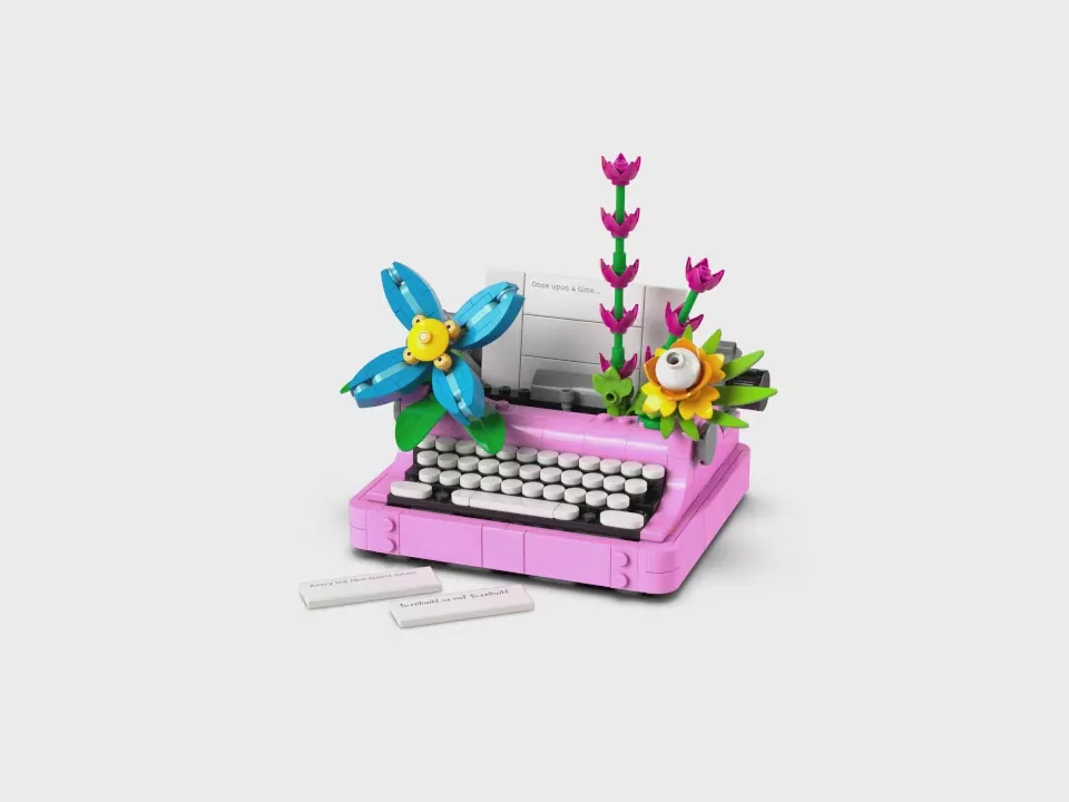 LEGO® Creator. Maszyna do pisania z kwiatami 31169 - tantis.pl