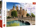 Puzzle 1000. Zamek na wyspie TREFL - tantis.pl