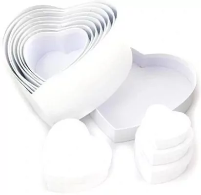 Pudełka serca białe