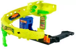 Hot Wheels City Zakręcony tor węża - tantis.pl