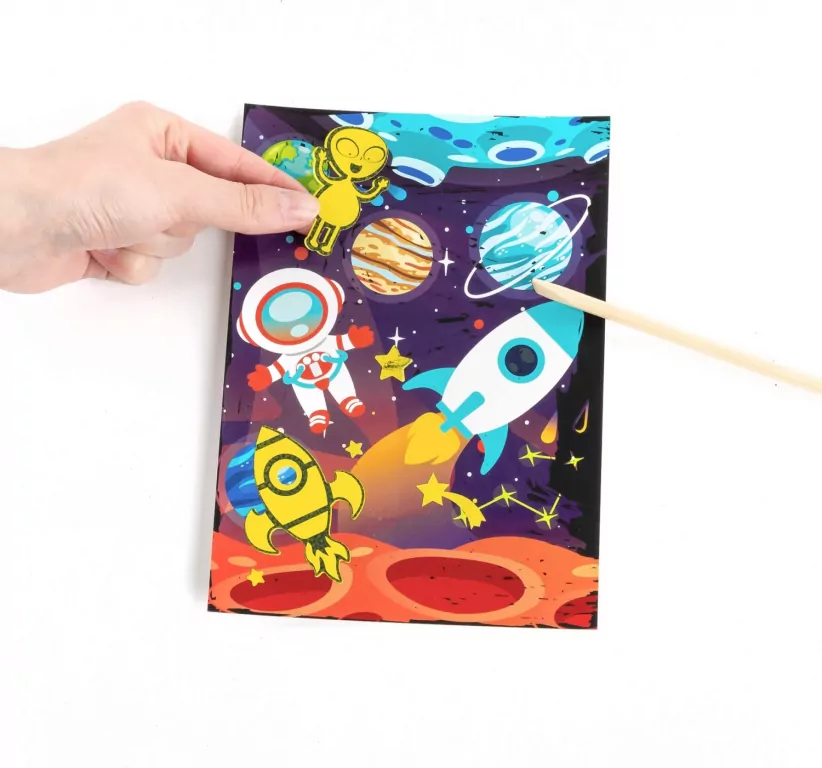 Wydrapywanka z malowanką świecąca Kosmos KIDEA - tantis.pl