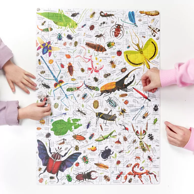 Czuczu. Puzzlove. Owady 200 el. - tantis.pl