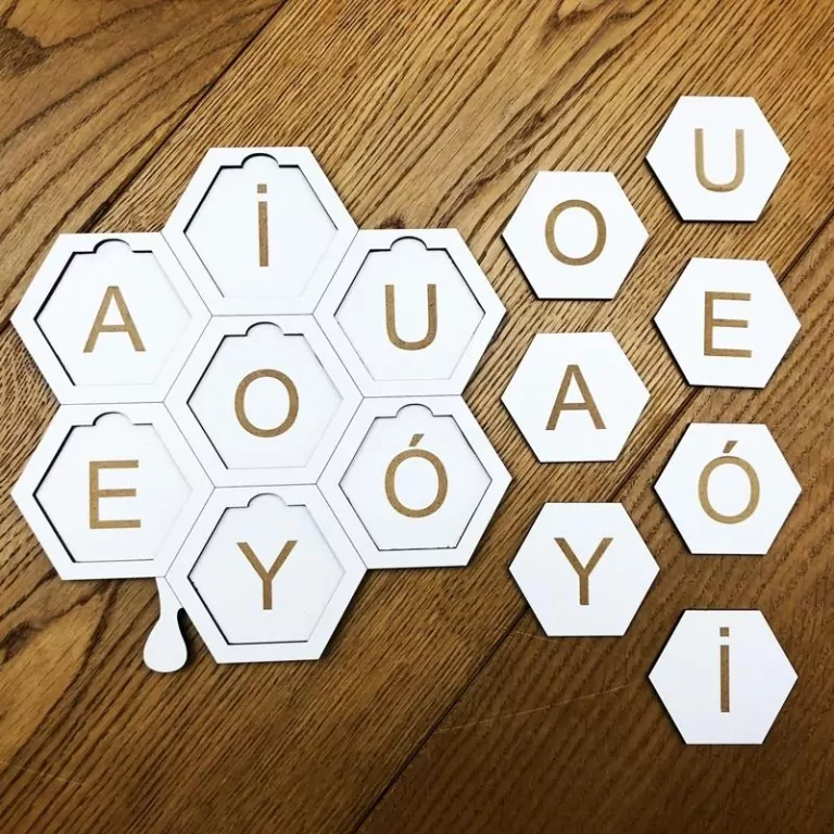 Samogłoski - plaster miodu - tantis.pl