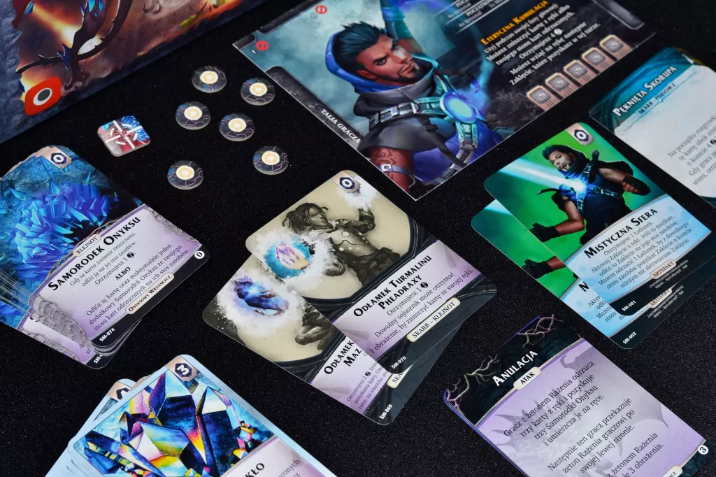 Aaon's End: Strzaskane Marzenia PORTAL - tantis.pl