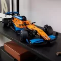 LEGO® Technic. Samochód wyścigowy McLaren Formula 1™. 42141 - tantis.pl