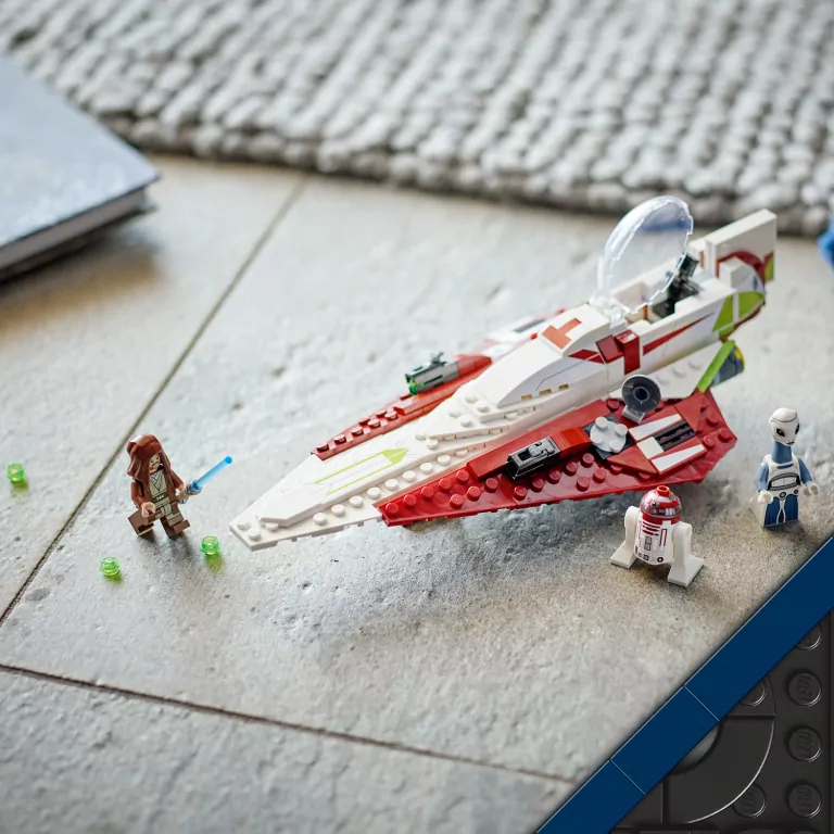 LEGO® Star Wars™. Myśliwiec Jedi Obi-Wana Kenobiego™ 75333 - tantis.pl