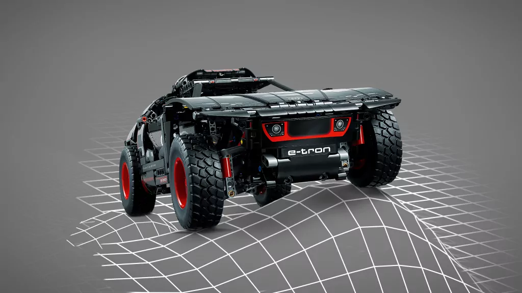 LEGO Technic. Klocki, Audi RS Q e-tron. 42160 - tantis.pl