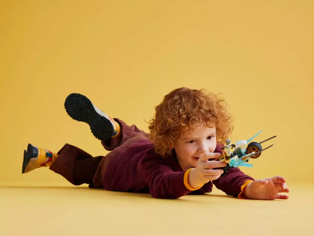 LEGO® NINJAGO. Lodowy motocykl Zane’a 71816 - tantis.pl