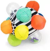 Zabawka do wózka Piłka z wypustkami 6 m+