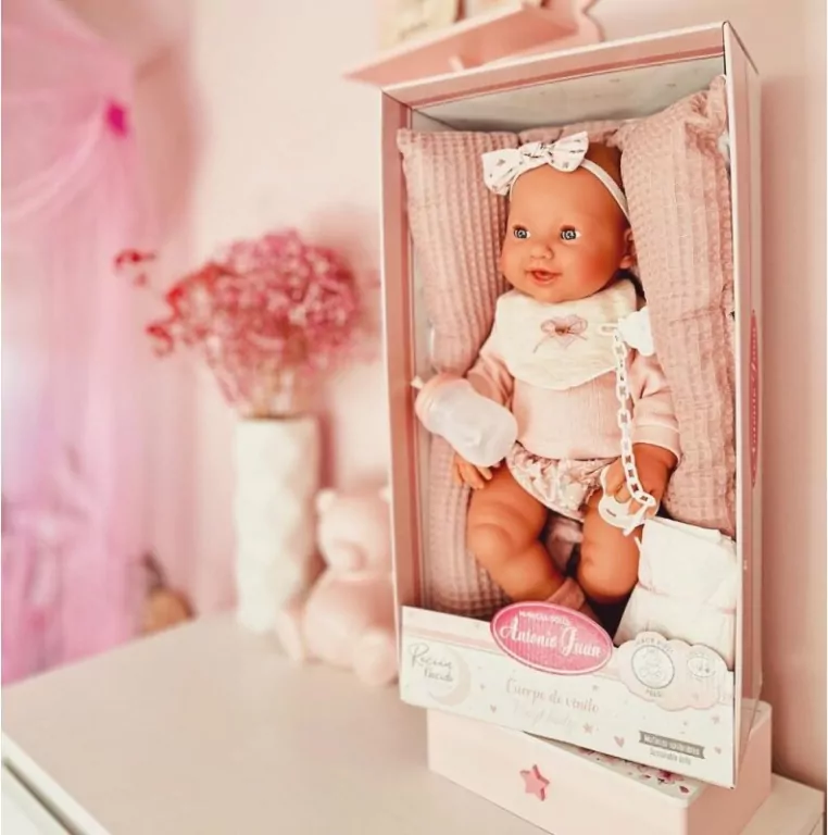 Lalka Mia 42cm - tantis.pl