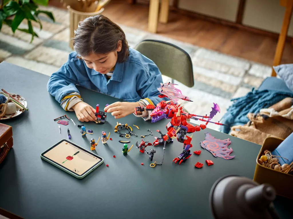 LEGO® Ninjago. Smok chaosu Kiełogrzmot. 71832 - tantis.pl