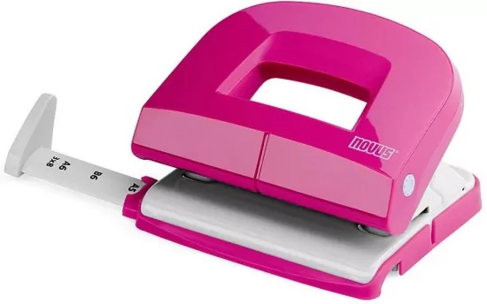 Dziurkacz E216 różowy