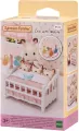 Sylvanian Families. Łóżeczko z karuzelą 5534 p6 - tantis.pl