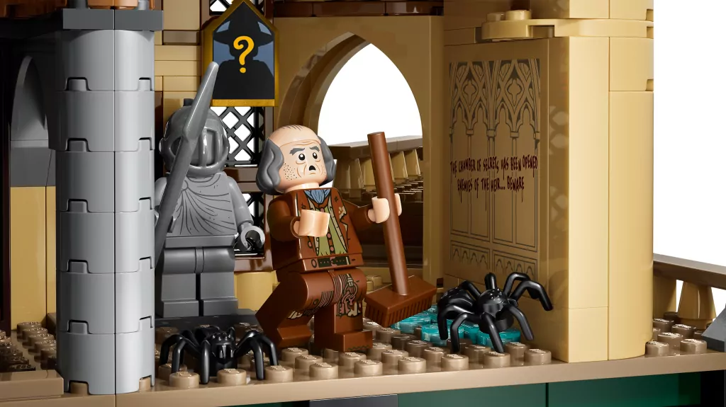 LEGO® Zamek Hogwart™: Wschodnie skrzydło 76473 - tantis.pl