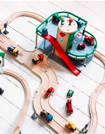 Parking. Brio - tantis.pl