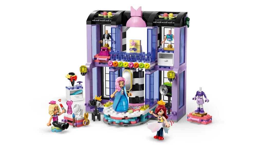LEGO® Friends. Pokaz mody w mieście Heartlake 42685 - tantis.pl