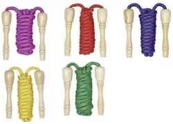 Skakanka z drewnianymi uchwytami