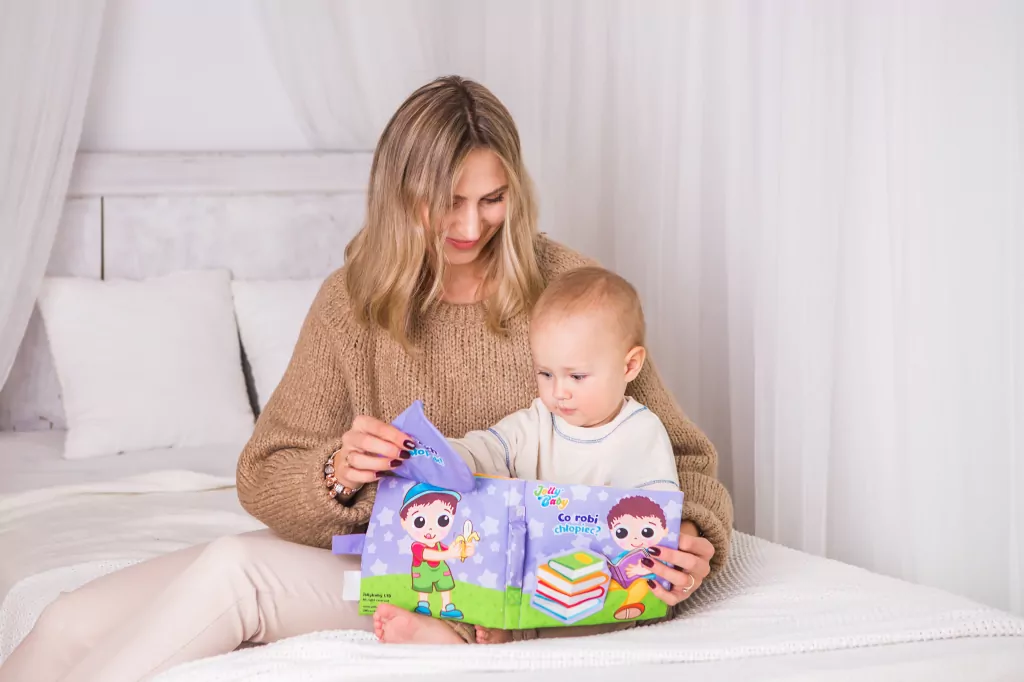 Co robi chłopiec? - tantis.pl