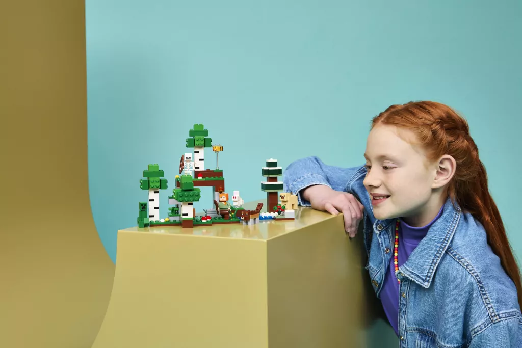 LEGO® Przetrwanie pierwszej nocy 21593 - tantis.pl
