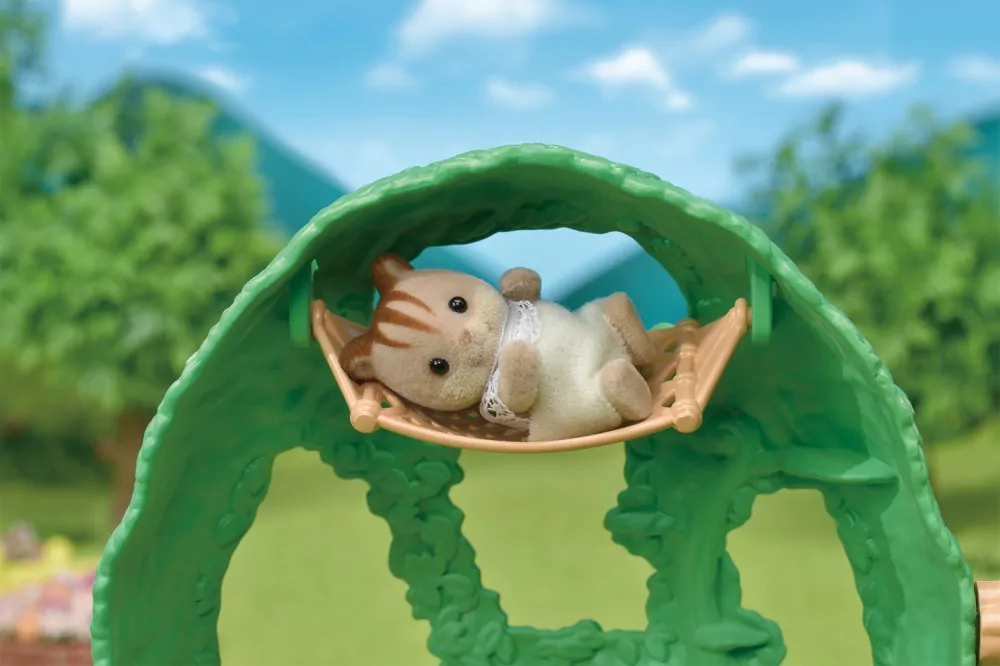 Przedszkolny domek na drzewie. Sylvanian Families - tantis.pl