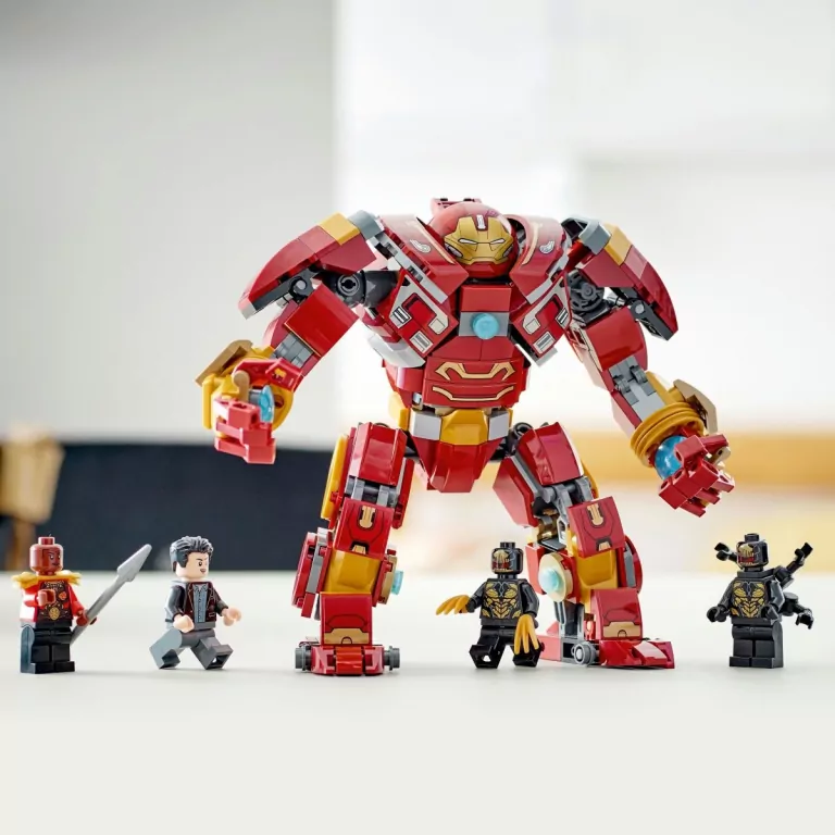 LEGO® Super Heroes Marvel. Hulkbuster bitwa o Wakandę 76247 - tantis.pl