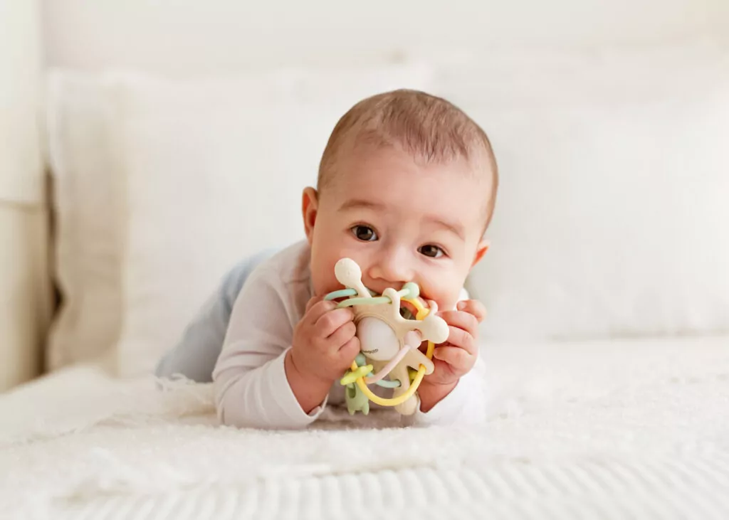 Grzechotka Kosmos pastelowa - tantis.pl