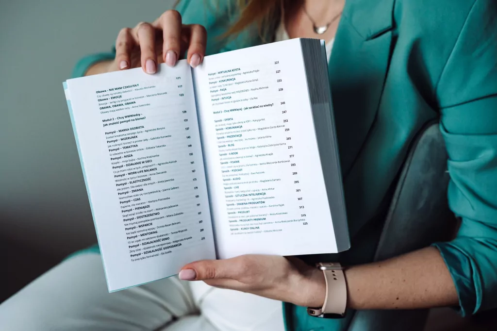 Chcę WWWięcej - Jak zarabiać online na swojej wiedzy? - tantis.pl