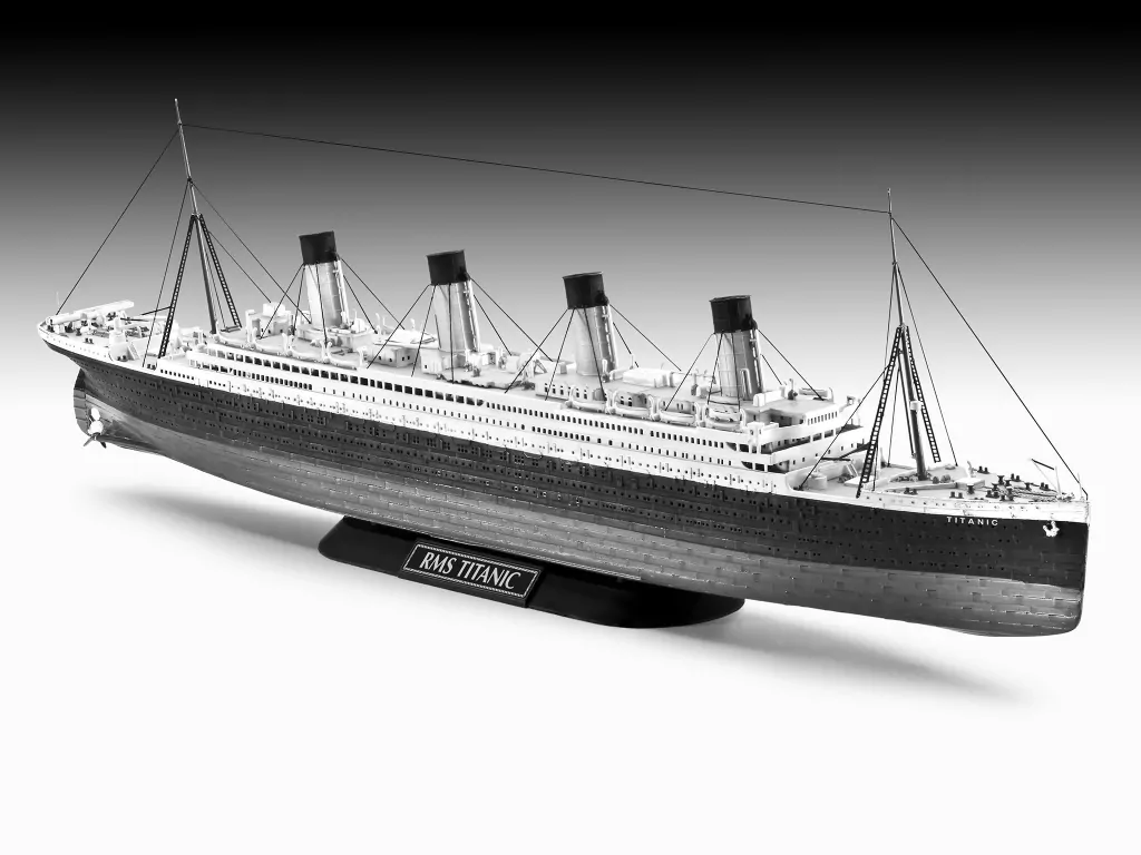 Model do sklejania R.M.S. Titanic 1:700 - tantis.pl