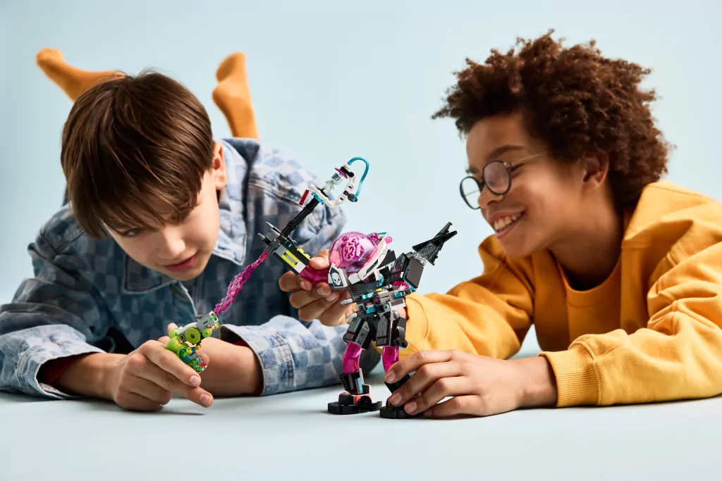 LEGO® Dreamazzz. Mateo kontra mech Cybermózgowca 71495 - tantis.pl