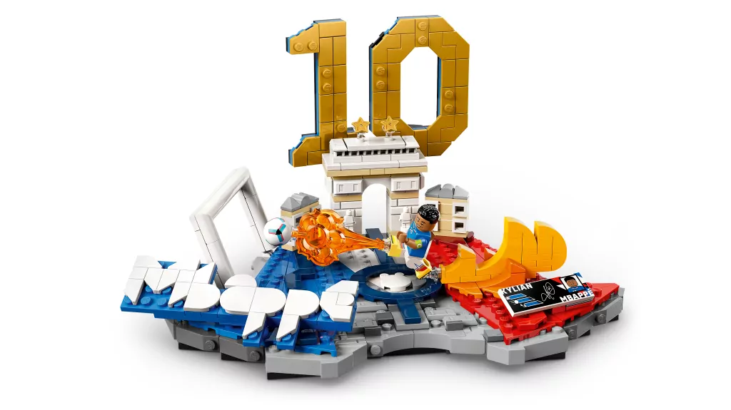 LEGO® Kylian Mbappé — piłkarskie momenty 43013 - tantis.pl