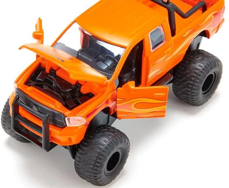 Super-Ram 1500 z oponami balonowymi - tantis.pl