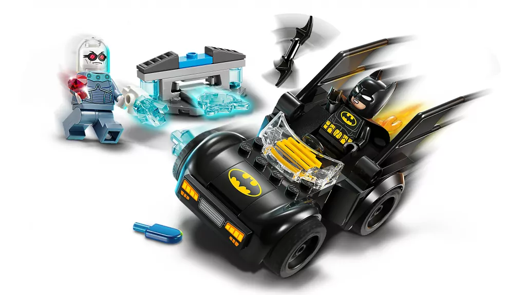 LEGO® Batman™ i Batmobil kontra Mr. Freeze™ 76301 - tantis.pl