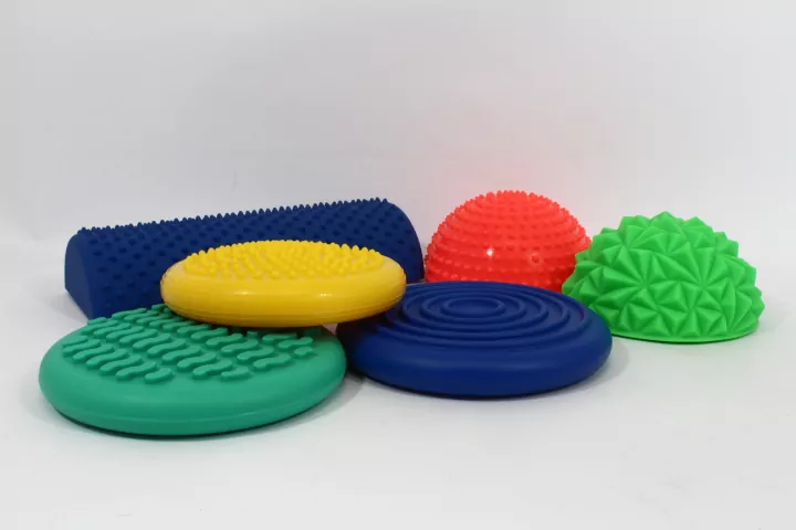 Sensoryczna ścieżka zdrowia. 6 Elementów - tantis.pl