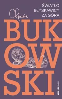 Światło błyskawicy za górą