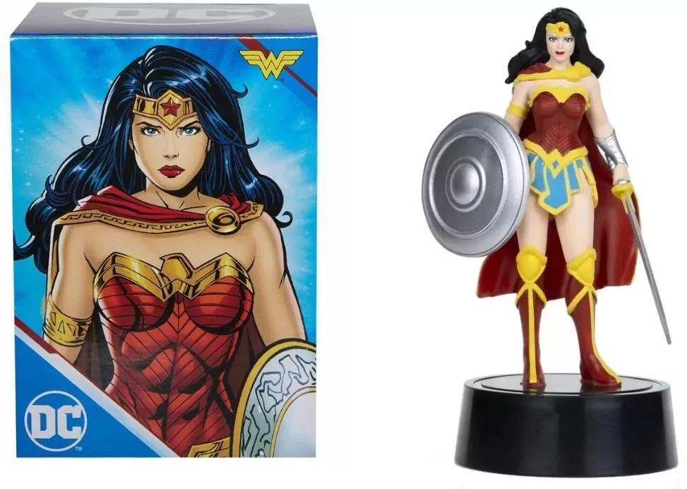 Figurka DC led Wonder Woman - tantis.pl
