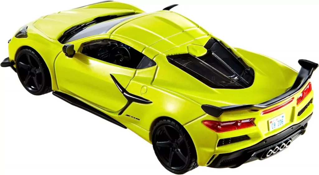 Hot Wheels Premium '23 Corvette Z06 1:43 - tantis.pl