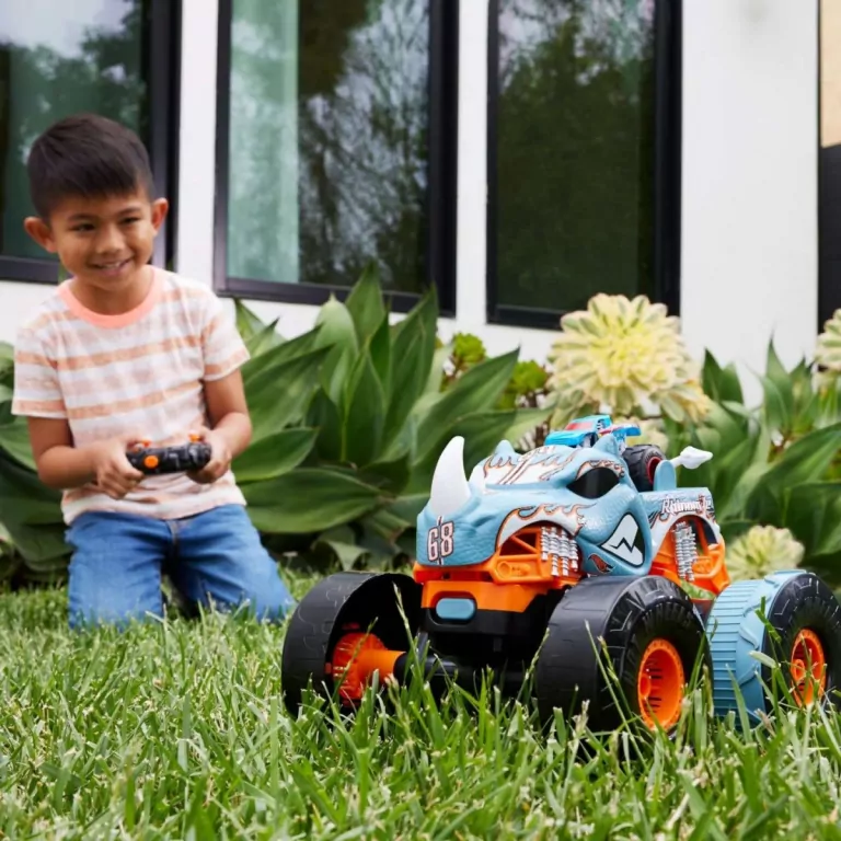Hot Wheels. Monster Trucks Rhinomite, pojazd zdalnie sterowany - tantis.pl