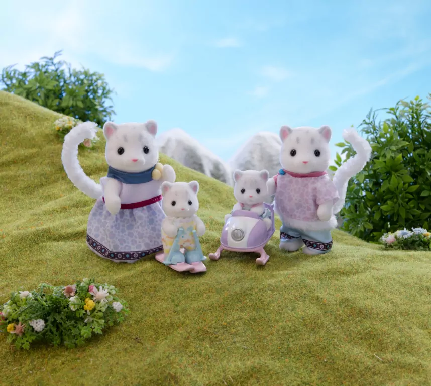 Sylvannian Families Rodzina śnieżnych leopardów - tantis.pl