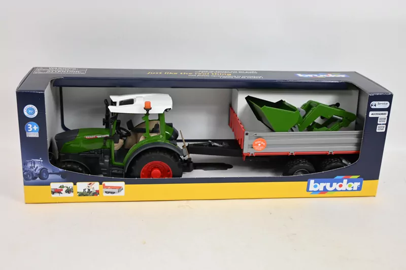 Traktor Fendt Vario z ładowaczem i przyczepą - tantis.pl
