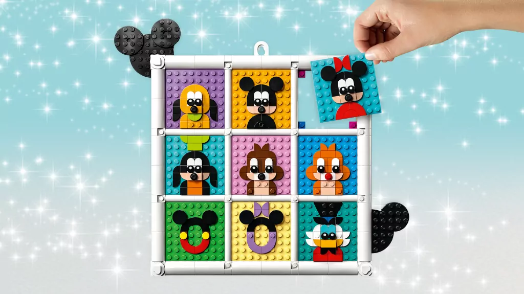 LEGO® Disney™ Specials. 100 lat kultowych animacji Disneya. 43221 - tantis.pl