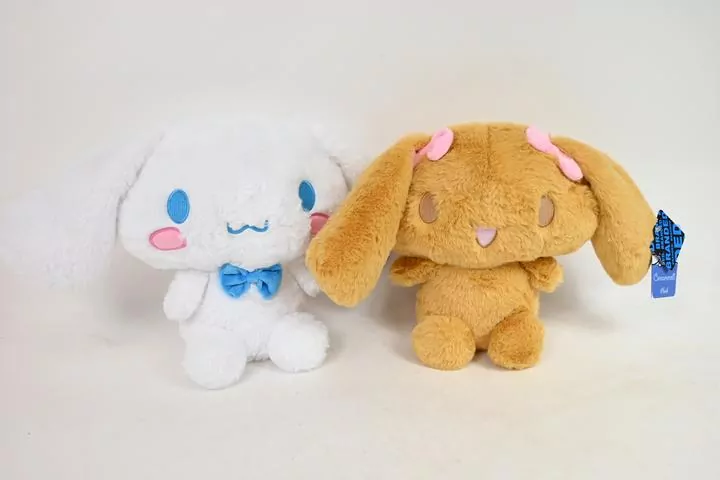 Hello Kitty Fluffy Mocha 30cm - tantis.pl