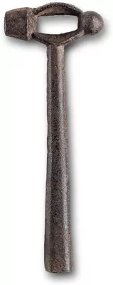 Otwieracz do butelek. Młotek