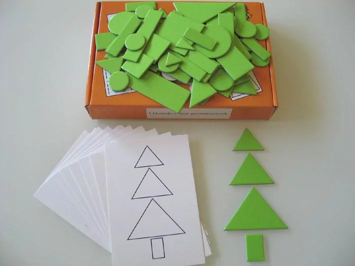 Zestaw dydaktyczny. Układanki z figur geometrycznych - tantis.pl